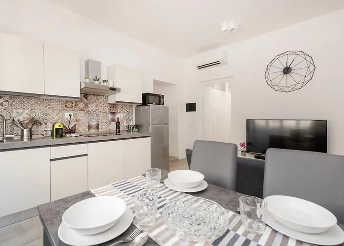 Easystayrome Modern Home Free Wifi Metro